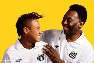 King-Pele-and-his-little-protege-Neymar-who-is-according-to-him-better-than-Messi1
