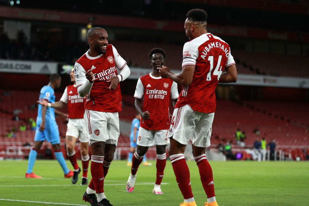 Arteta can count on his burning duo Lacazette - Aubameyang to challenge Reds.