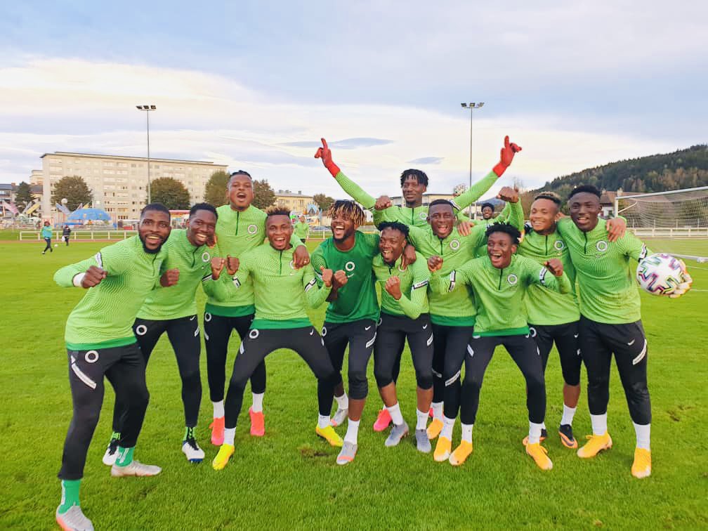 Super Eagles Players, Officials Undergoes COVID-19 Test - Africa Top Sports