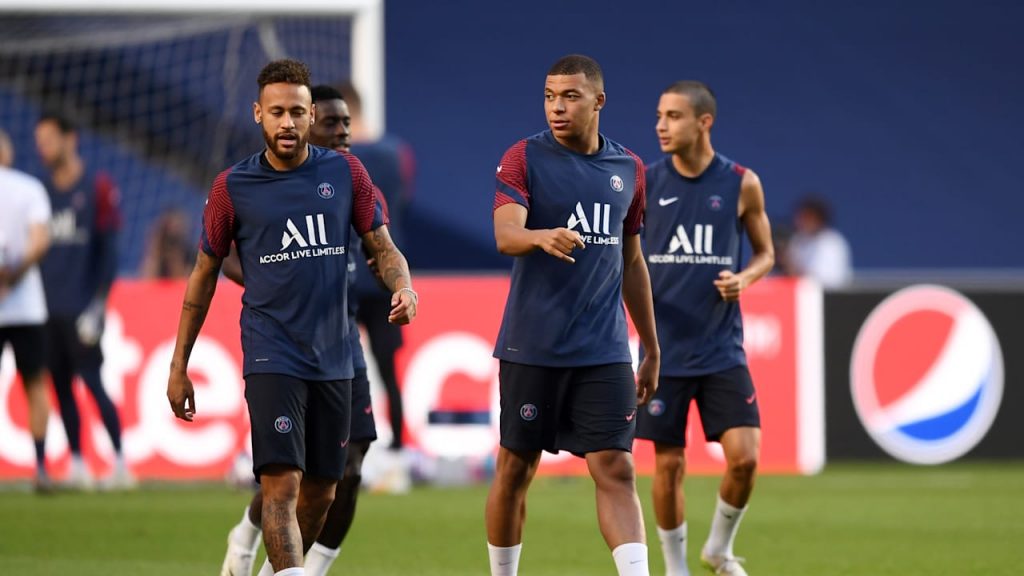 Neymar and Kylian Mbappe ahead of PSG vs Man United.