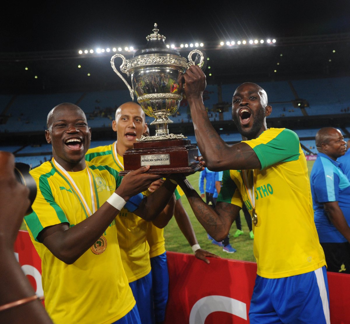 SOUTH AFRICA : SUNDOWNS RELEASE TRIO - Africa Top Sports