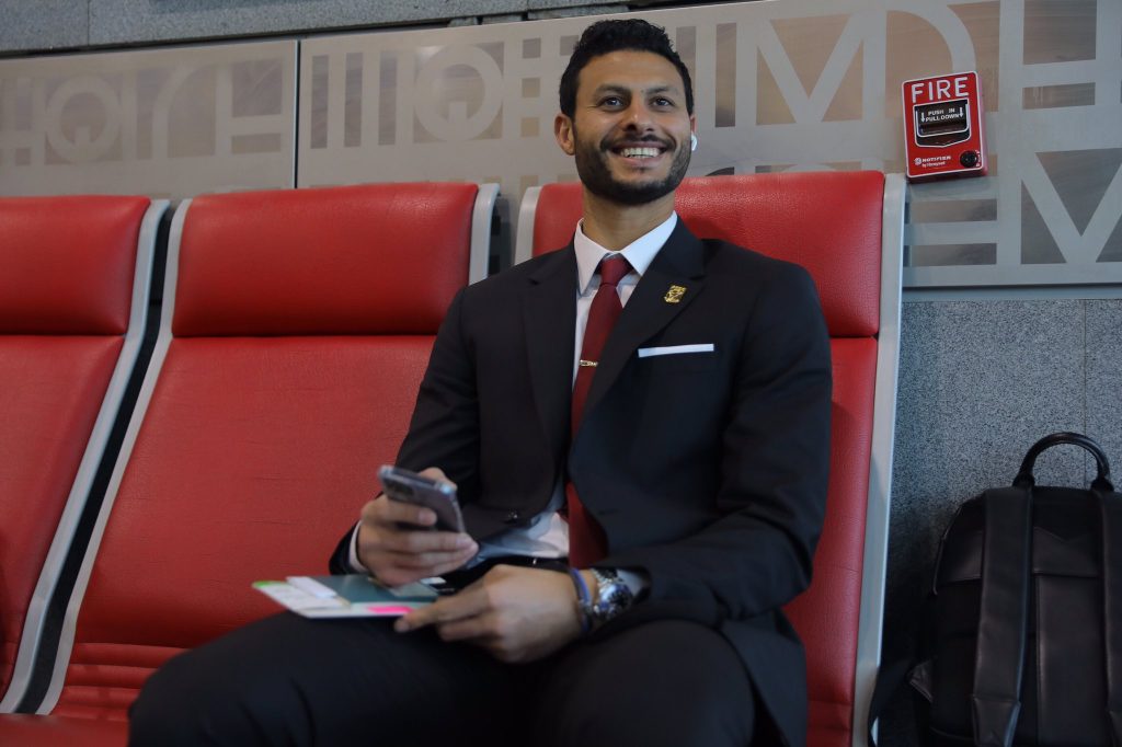 Mohamed El Shenawy at Airport before Al Ahly's departure for Qatar. ©AlAhly
