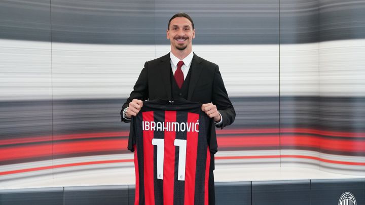 Zlatan Ibrahimovic after extending his contract. ©AC Milan