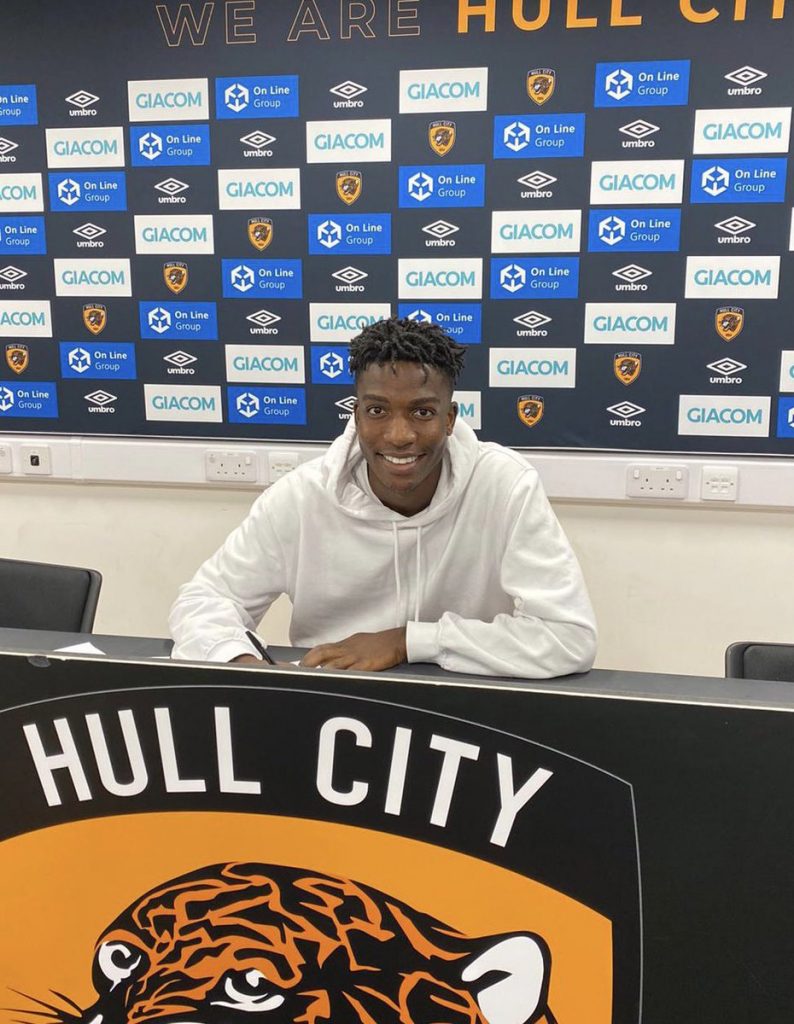 Hull deals c fc