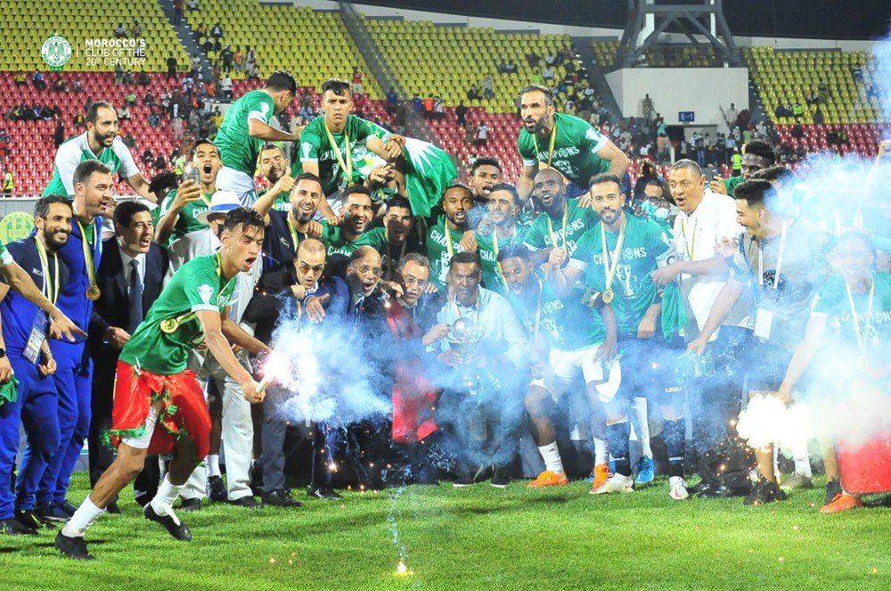 10 Men Raja Casablanca Beat Js Kabylie To Lift Caf Confederation Cup Title