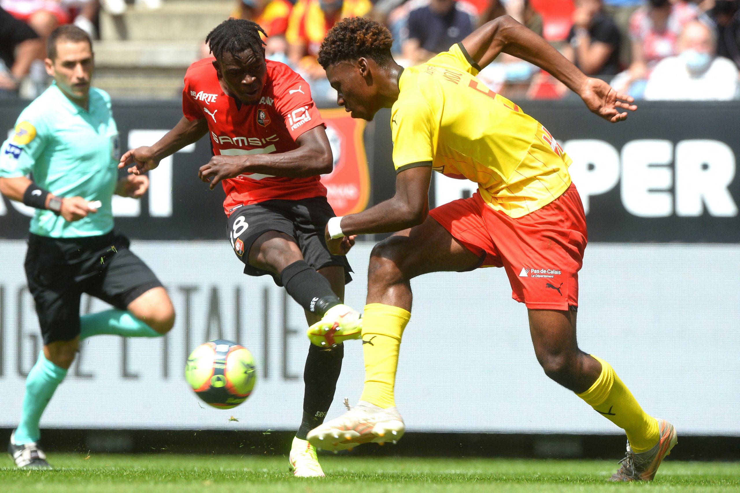 Kamaldeen Sulemana scored within 14 minutes on his Ligue 1 debut with ...