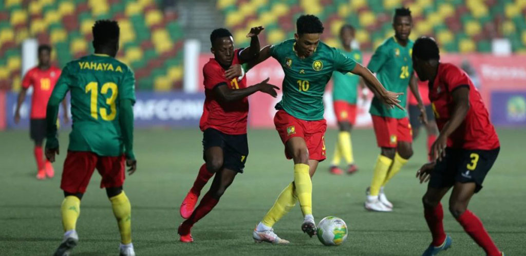 Etienne Eto'o in action during the AFCON U20.