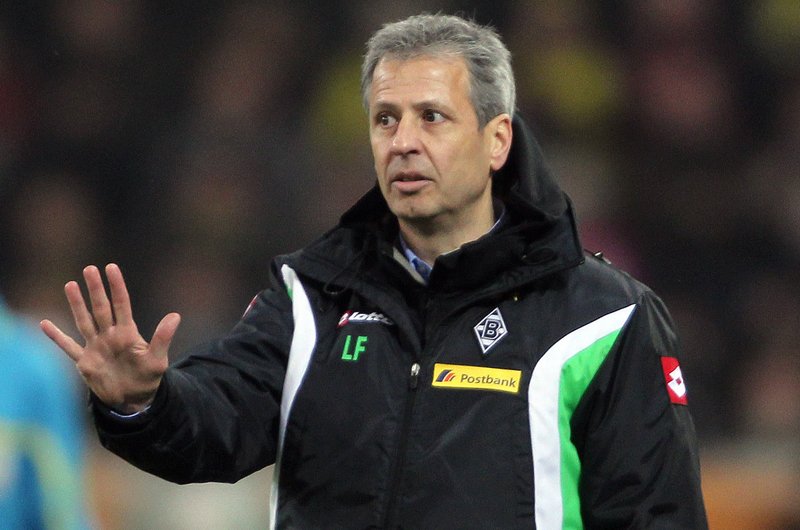 Lucien Favre here working as Mönchengladbach coach.