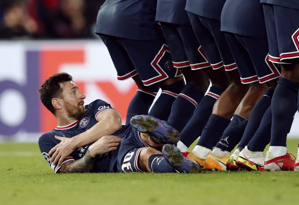 Lionel Messi scored his maiden PSG goal before this action.