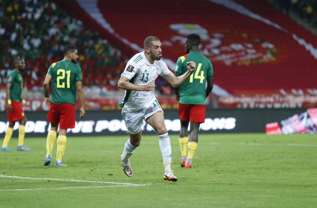 World Cup play-offs : Algeria earn important away win in Cameroon