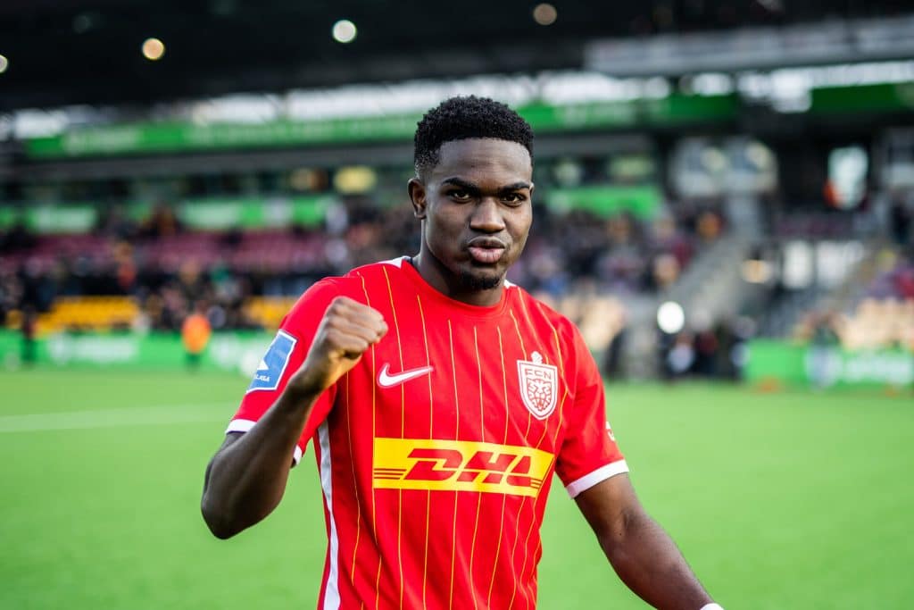 Ernest Nuamah could replace Mohammed Kudus at Ajax.