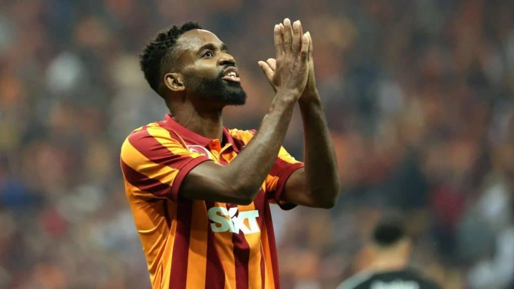 Türkiye Cédric Bakambu leaves Galatasaray for Spain