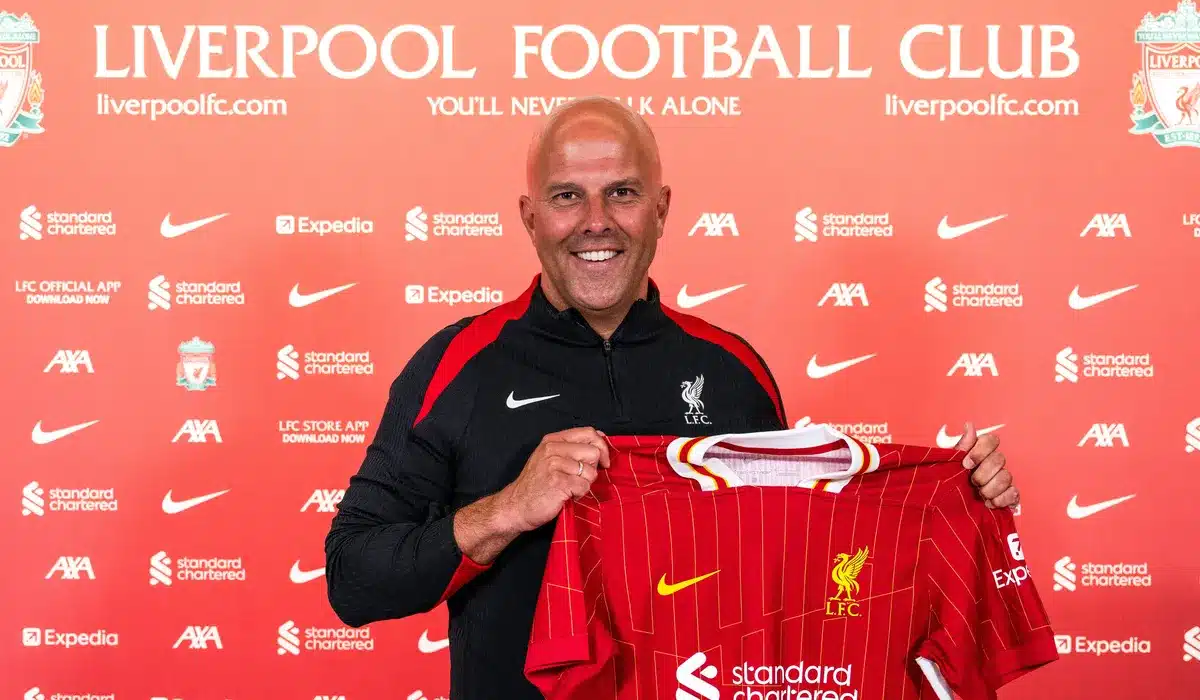 Arne Slot : Dutch manager wants to emulate Jürgen Klopp legacy at Liverpool  - Africa Top Sports Arne Slot : Dutch manager wants to emulate Jürgen Klopp  at