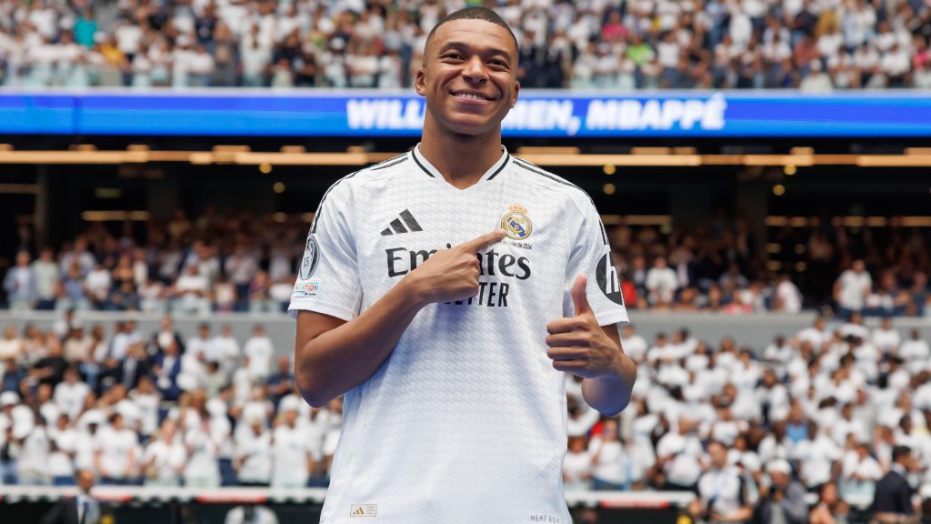 Real Madrid makes a big decision for Kylian Mbappé