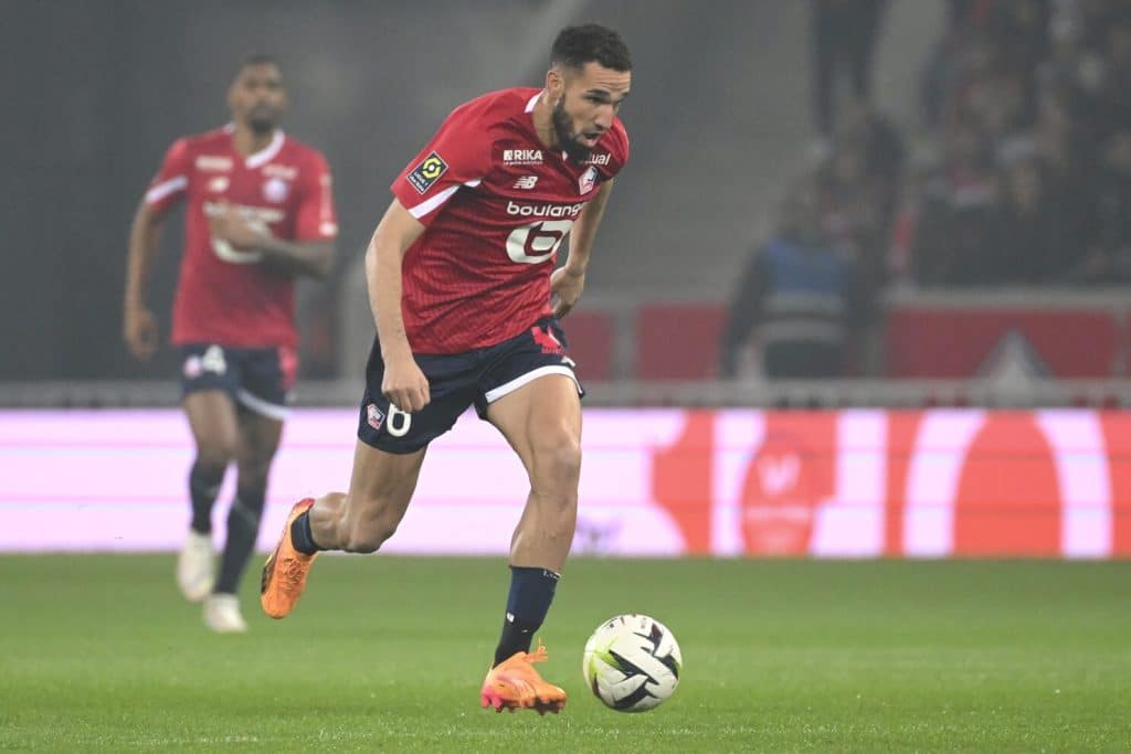 Nabil Bentaleb cleared to play again after health scare