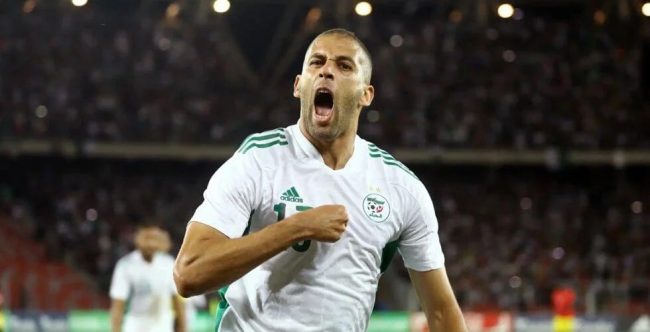 Slimani sparks storm with strong stance on dual nationals