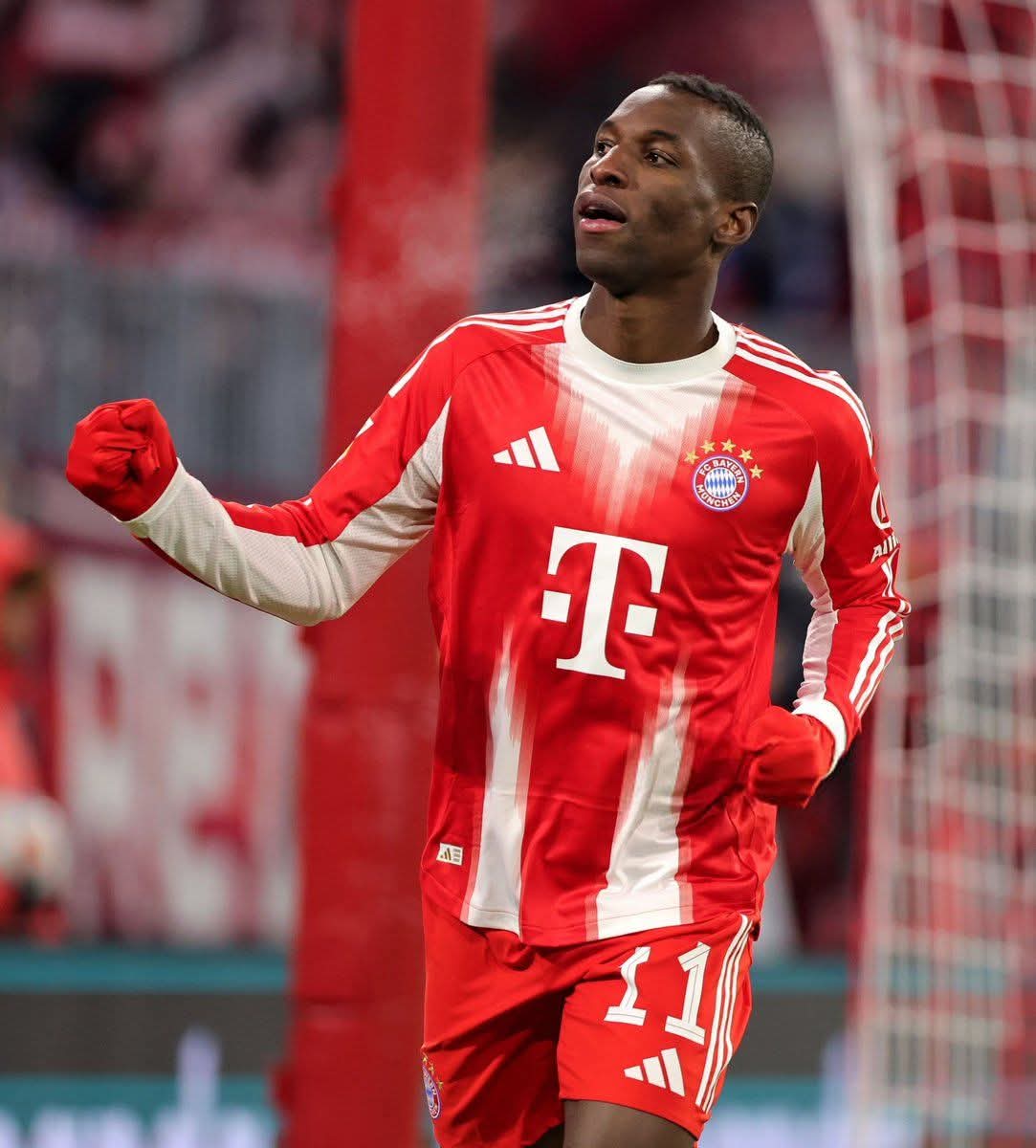 Kompany Defends Nicolas Jackson, Praises Forward’s Commitment and AFCON Success Kompany Defends Nicolas Jackson, Praises Forward’s Commitment and AFCON Success