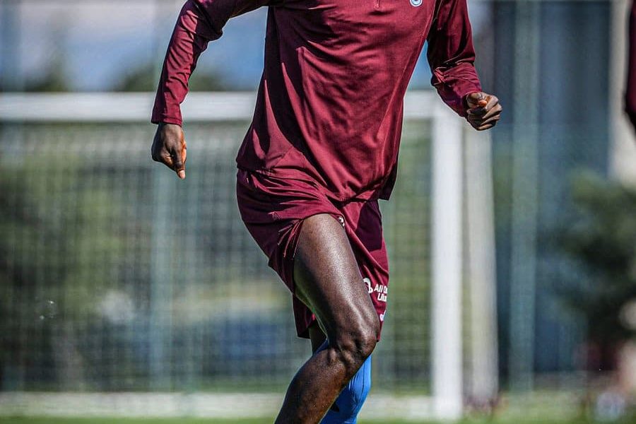 Onuachu Set for Training Return After Injury Scare as Trabzonspor Title Push Continues