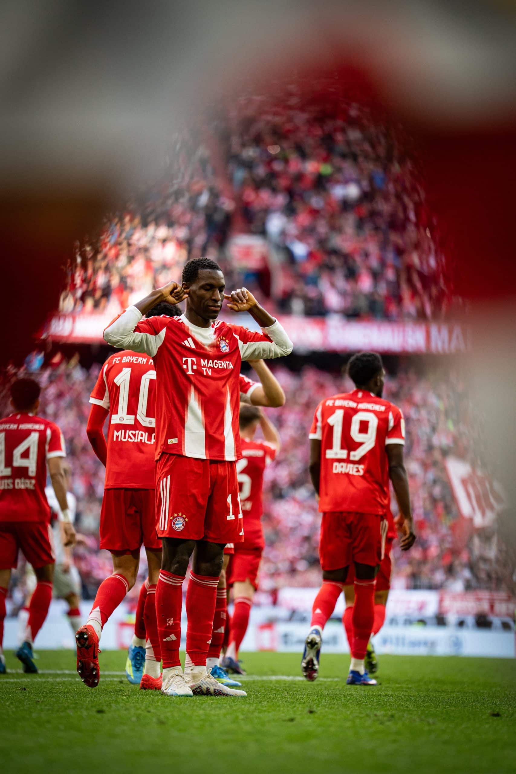 Jackson on Target as Bayern Seal Bundesliga Title with Games to Spare