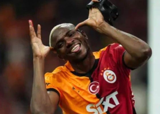 Osimhen Crowned Turkish Footballer Of The Year Award