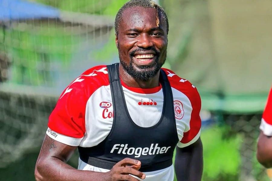 Jonathan Sowah Parts Ways with Simba SC After Disciplinary Turmoil