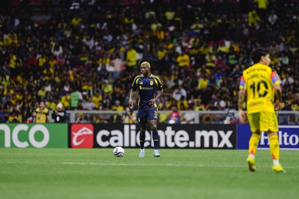 Woledzi Shines as Nashville Make History at Azteca