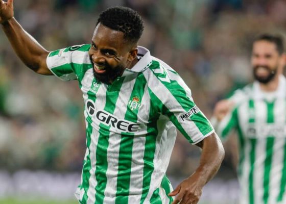 Bakambu dreams of a Champions League return with Betis
