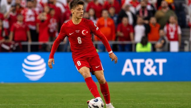 2026 FIFA World Cup: Turkey and Paraguay battle for survival