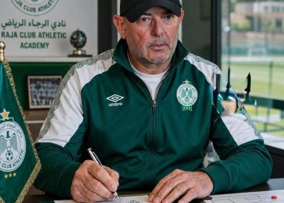 Nasreddine Nabi Set to Finalise Raja Club Athletic Move