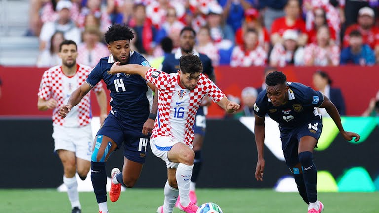 2026 FIFA World Cup: Panama Hold Croatia at Bay in Tense First Half