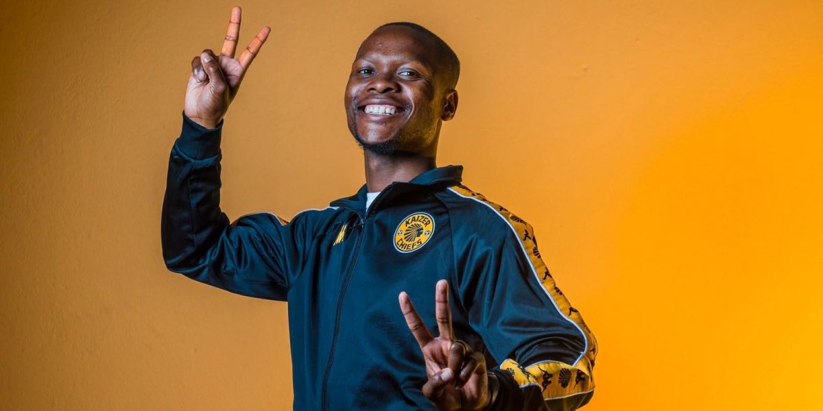 Thabo Moloisane signs for Kaizer Chiefs from Stellenbosch