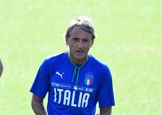 Roberto Mancini edges closer to Italy national team return