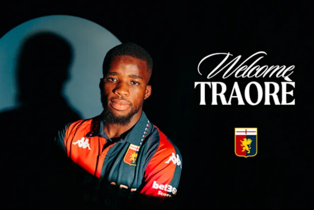 Hamed Junior Traore signs with Genoa