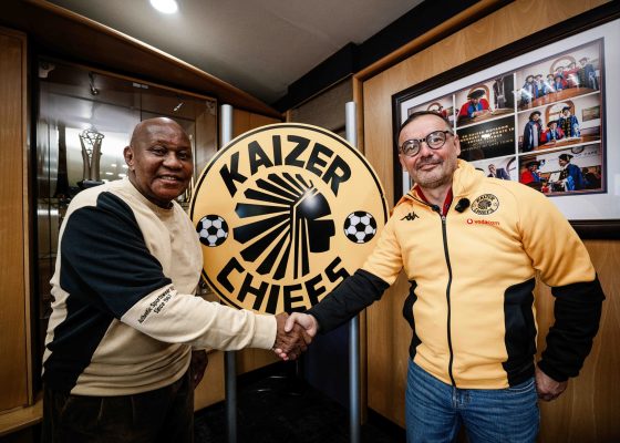 New Kaizer Chiefs coach Fernando da Cruz arrives to start work
