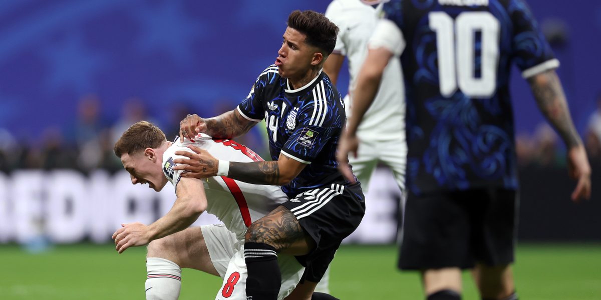 2026 FIFA WORLD CUP: Argentina Dominate Possession but England Hold Firm in Cagey First Half