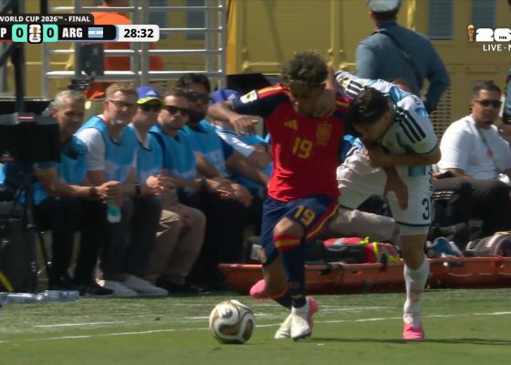 2026 FIFA World Cup Final: Spain Dominate Possession but Argentina Hold Firm at Half-Time