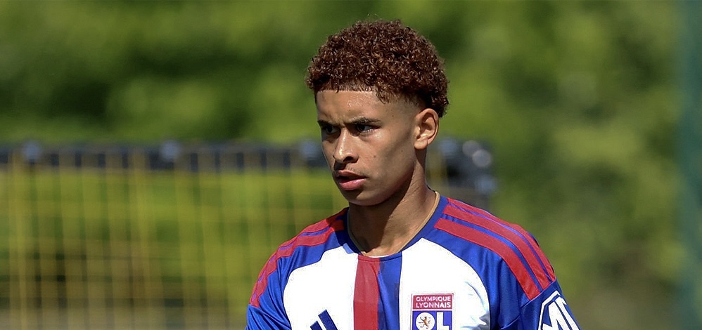 Algeria and Senegal locked in race for Adil Hamdani
