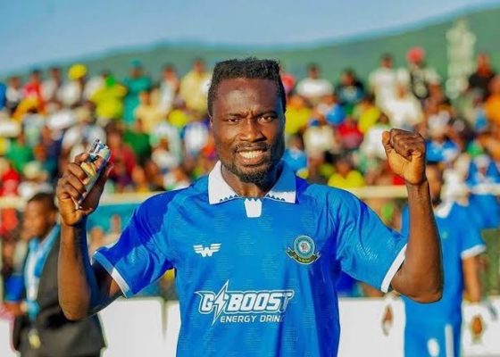 Jonathan Sowah Commits Future to Singida Black Stars in Long-Term Return