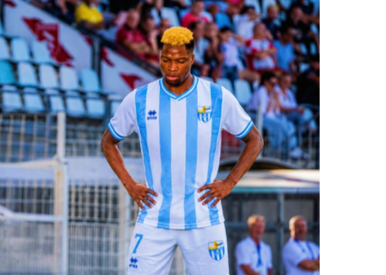 Adnan Aziz — Offizielles Fußballspielerprofil, Karriere und internationale Erfahrung