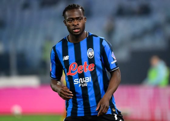 SULEMANA SUFFERS KNEE INJURY SCARE