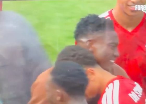 Taiwo Awoniyi Receives Emotional Nottingham Forest Farewell Ahead of Coventry City Move
