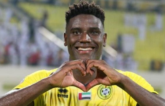 Football: Peniel Mlapa Retires at 35