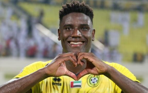 Football: Peniel Mlapa Retires at 35