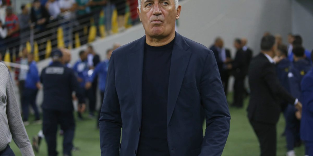 Vladimir Petkovic leaves Algeria after World Cup failure !