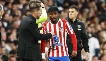 Simeone Apologises to Lookman Over Unfamiliar Atlético Role
