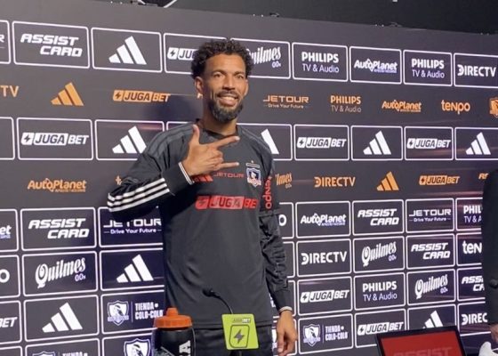 Cape Verde Veteran Vozinha Joins Colo-Colo at 40