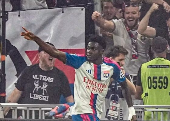 Ernest Nuamah Announces His Return with Two Goals in Lyon’s 4-0 Win Over Rennes