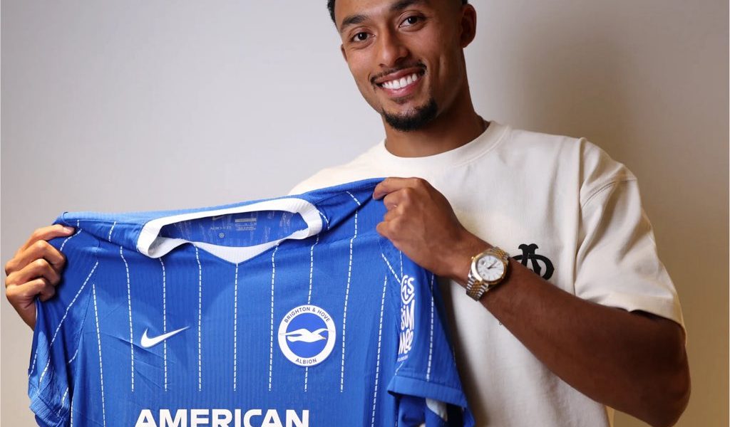 Brighton complete signing of Femi Azeez from Millwall for £15m