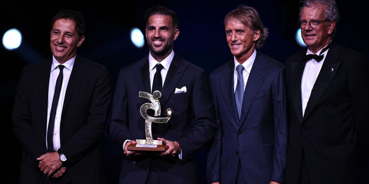 Cesc Fàbregas Crowned Serie A Coach of the Year After Historic Como Campaign