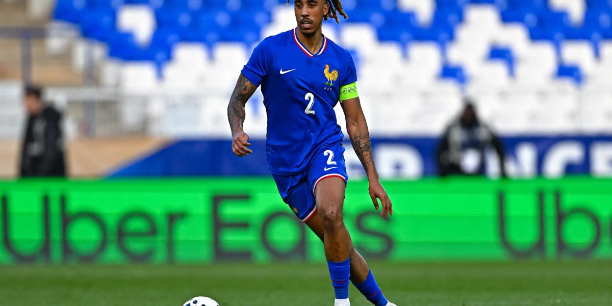 Leny Yoro earns France call-up despite Man Utd struggles